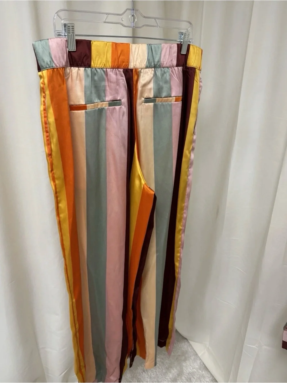 Fe Noel two piece